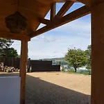 Lough Eske Lakeview Escape *